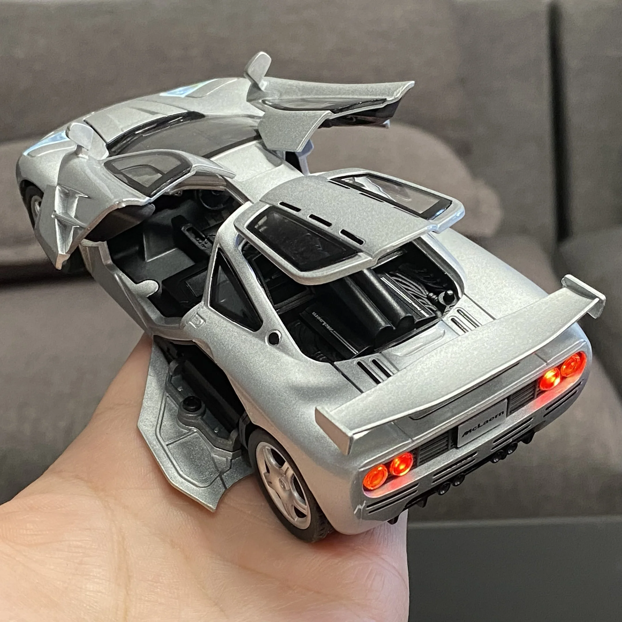1:32 McLaren F1 XP4 XP5 Supercar Diecast Model - Premium Miniature Collectible