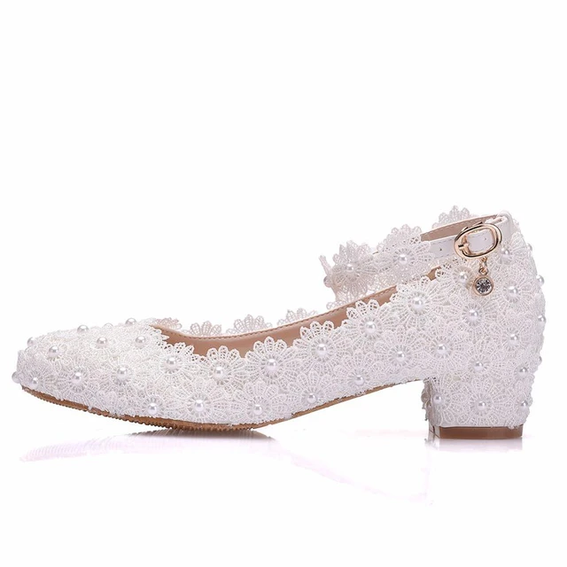 Maha 's design and photography | Fashion shoes heels, Stylish dpz, Bridal  sandals