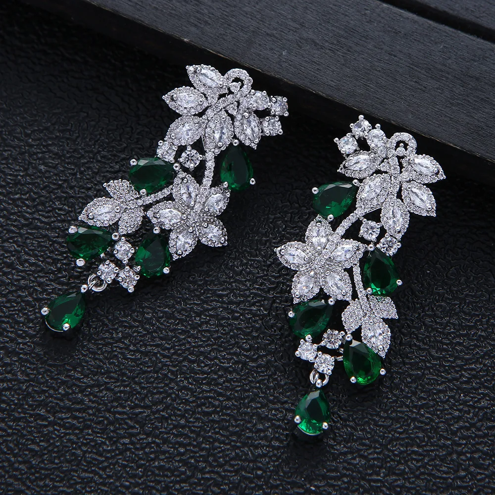 

2023 New Luxury Fashion Cubic Zirconia Flower Waterdrop Drop Earrings for Women Wedding Party Banquet High Quality Jewelry Gift