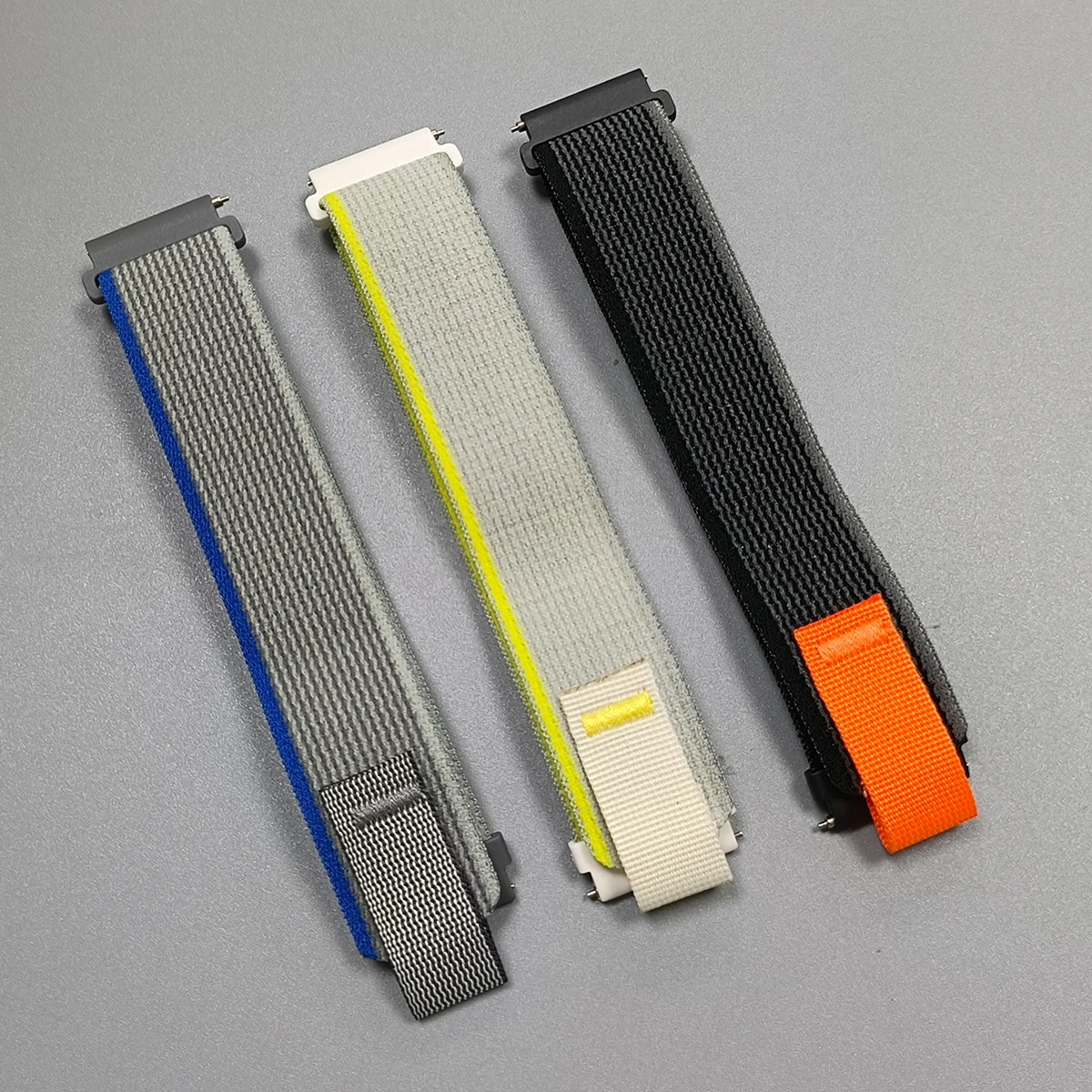Versatile Nylon Velcro Watch Strap Bracelet - 20mm/22mm