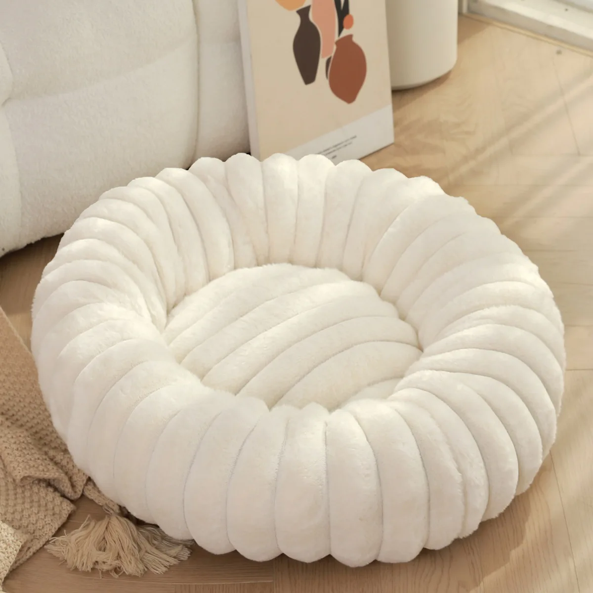 CW0054-White