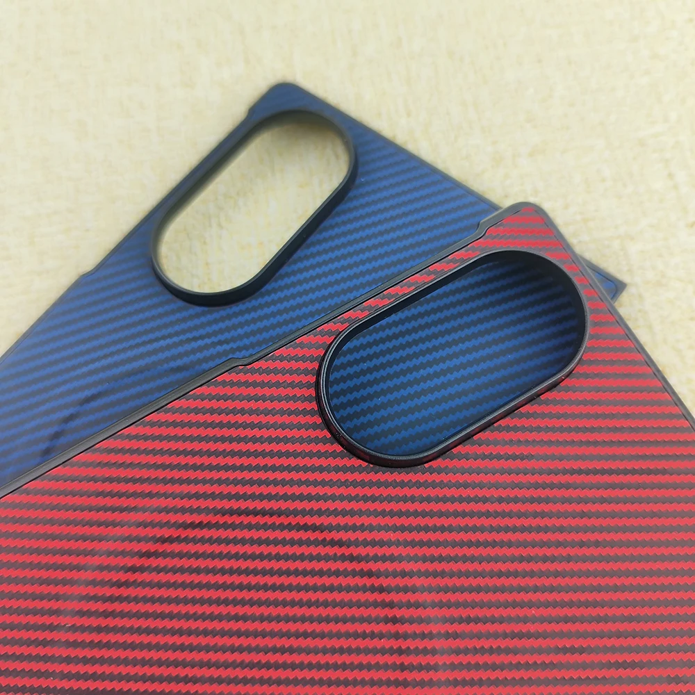 Luxury Carbon Fiber Magnetic Case with MagSafe and Anti-Fall Protection