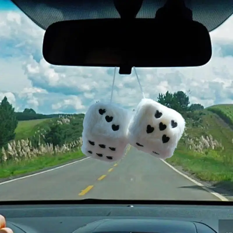Dadi Appesi In Peluche Per Specchietto Auto: Morbidi E Sfocati, Decorazione Retrò Per Interni Veicoli (Coppia 3")