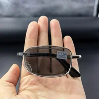 New Foldable Photochromic Myopia Glasses for Business Men Unisex Portable Color Changing Finished Near Sight Sun Glasses To -4.0 2