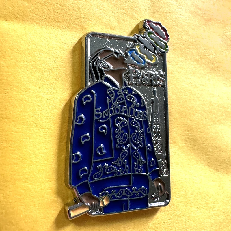 Fashion Brooches Enamel Pins Snoopdogg Pins Badges Souvenir Collections