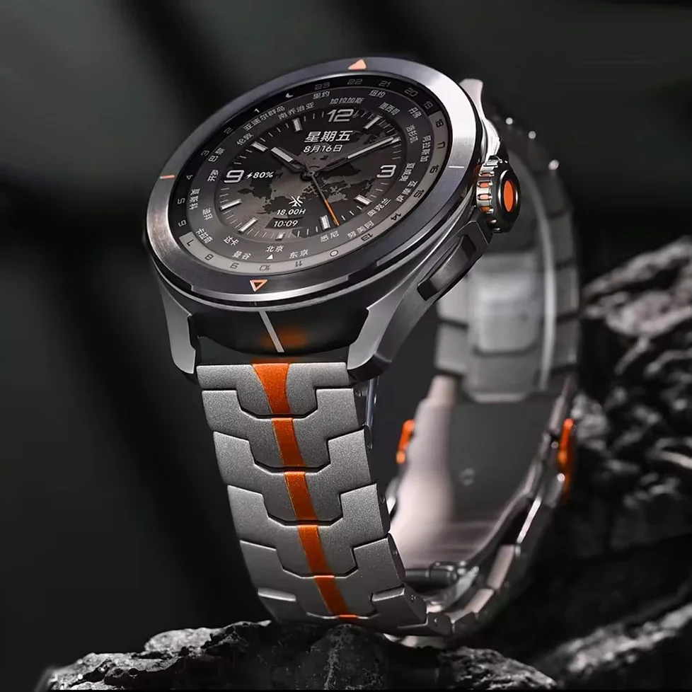 Luxury 22mm Titanium Strap - Men's Metal Bracelet Belt in Sporty Colors