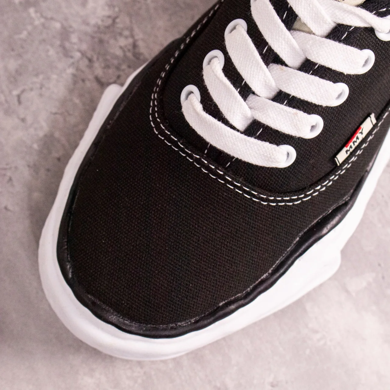 Oirginal MMYBLAKEY Skateboarding Shoes Canvas Baker Sole Vintage Casual Low top Unisex Black Era Sports Snekaer Size 36-44