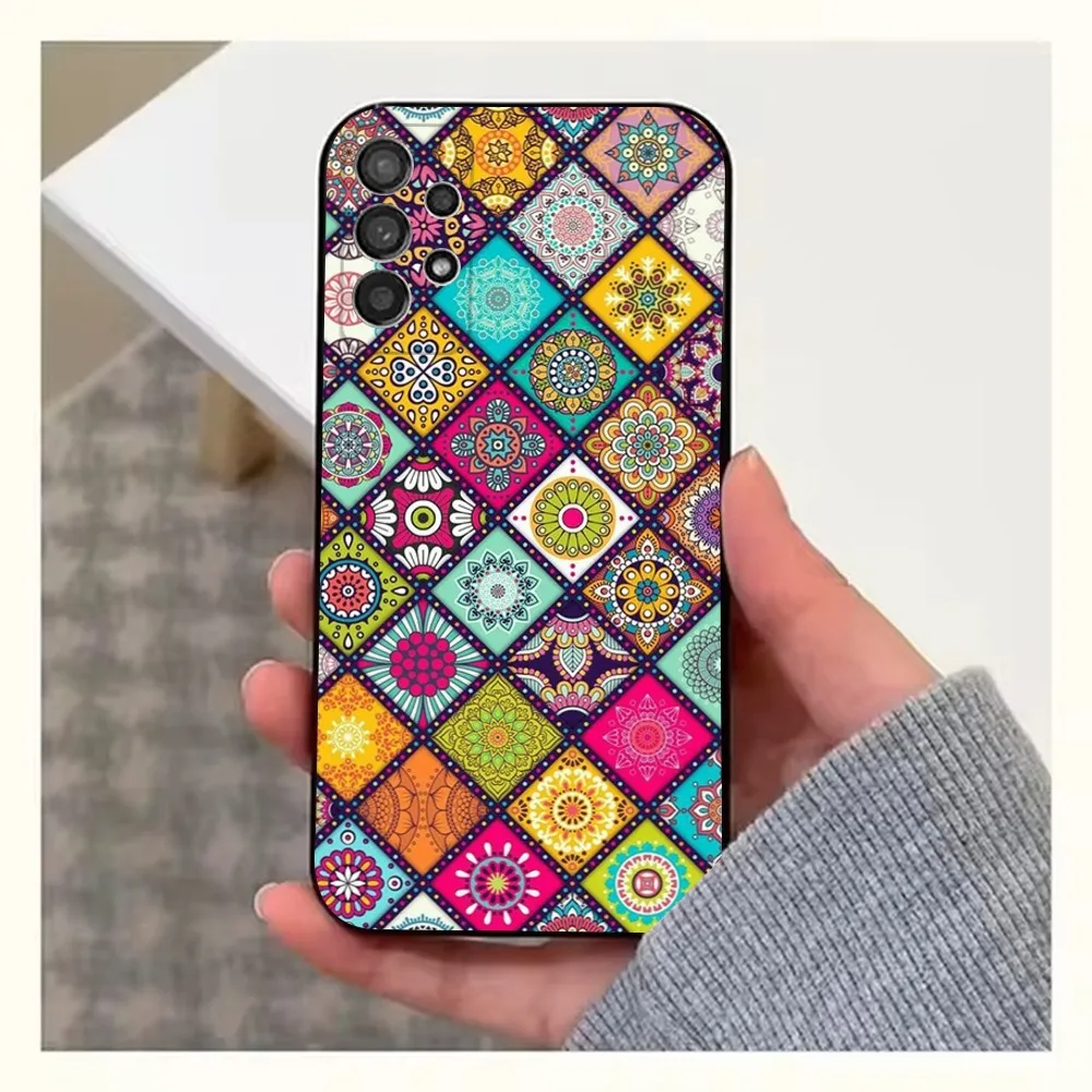 Elegant Moroccan Tile Pattern Phone Case - Soft Black Silicone Cover