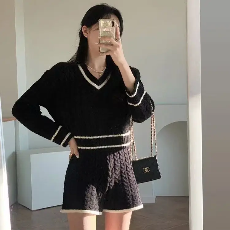 V�� ���� ��Ʈ������ ���� ��Ʈ �ݹ��� ���ǽ� ��Ʈ, ��Ƽ�� ������, �ѱ� ��Ÿ�� �м�, ĳ�־� �ǻ�, ���� �Ż�