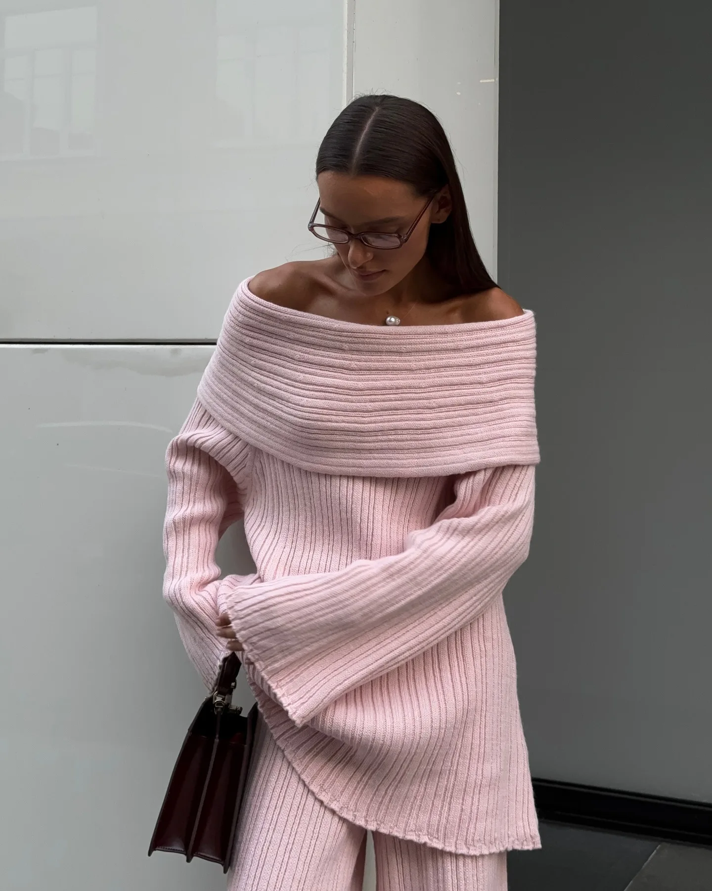 Elegant One-Shoulder Knitted Dress For Women Loose Sexy Rib knit Sweater Autumn Winter Midi Dresses Female Long Sleeve