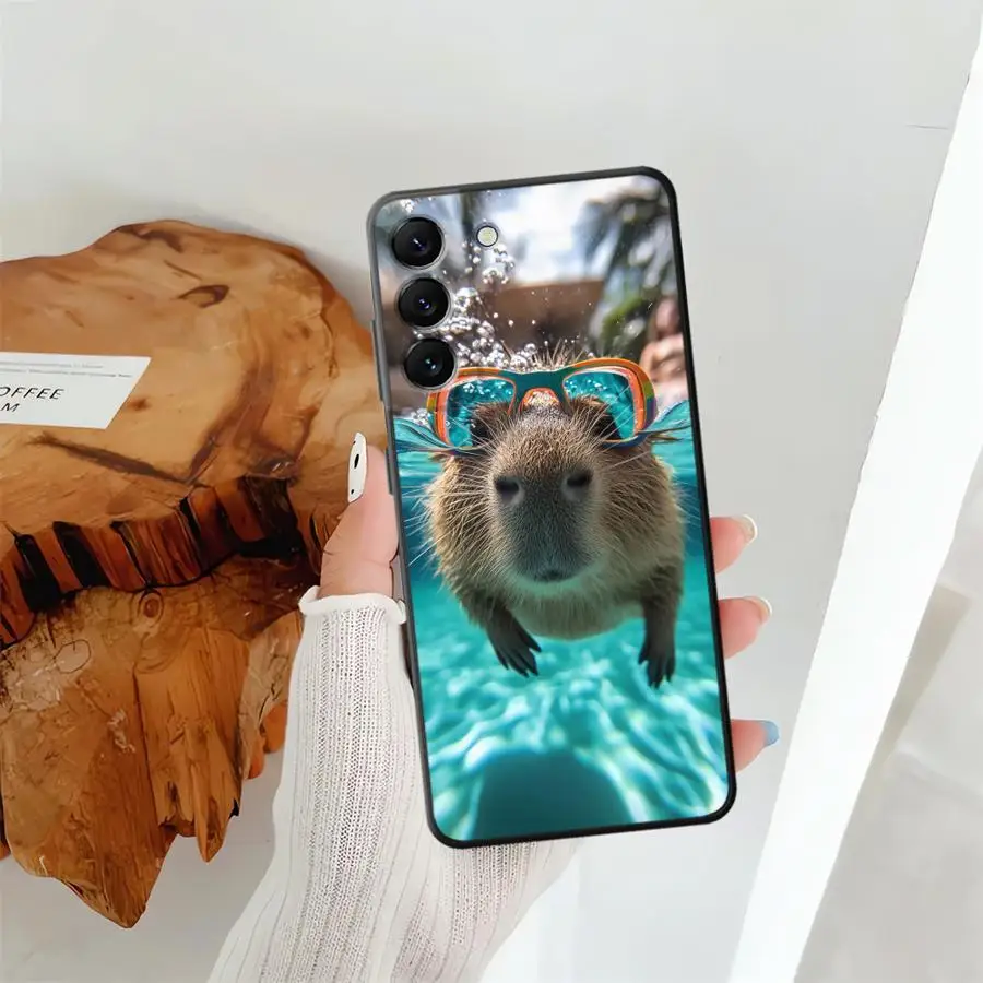 Adorable Capybara Pattern Phone Case Cover