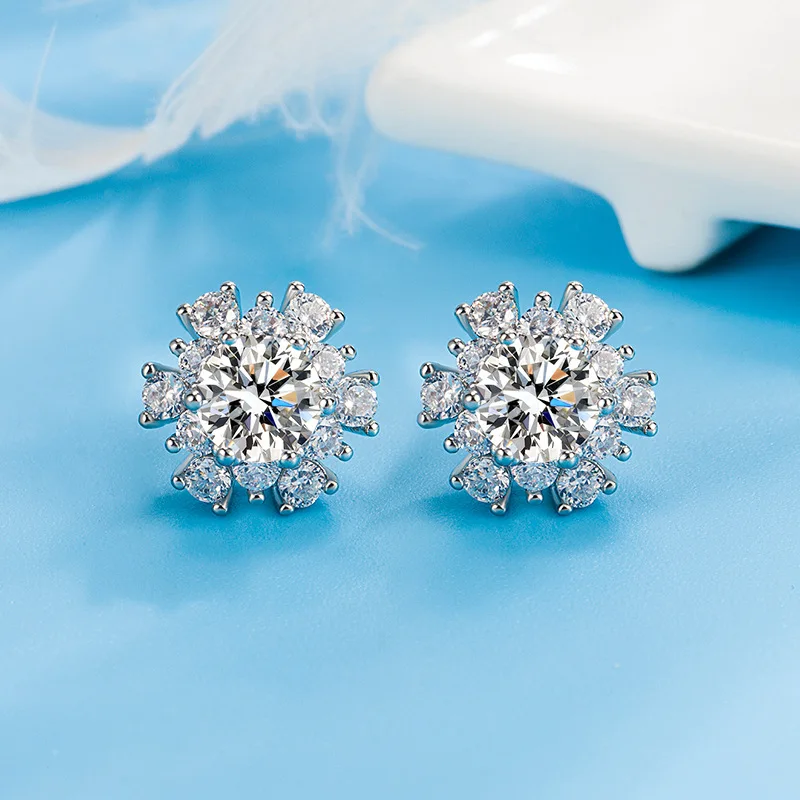 

Real S925 Sterling Silver Diamond Earring Females Aros Mujer Oreja 1 Carats Diamond Orecchini Gemstone Bizuteria Stud Earrings