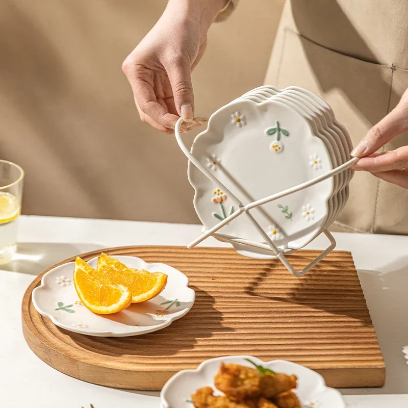 MDZF Ceramic Plates Set 6 Inch Small Dinner Plate for Dessert Appetizer Salad Dishwasher and Microwave Safe Set of 6 Chic ceramic dish