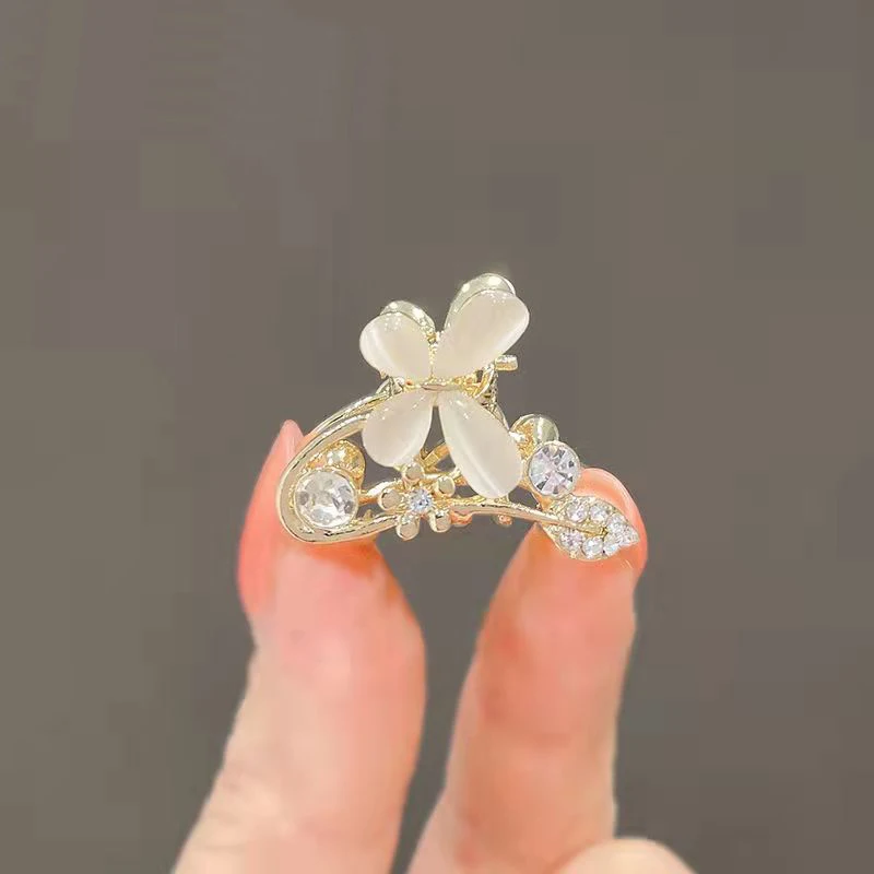 2024 New Alloy Rhinestone Women\'s Crab Hair Clips Shining Opal Side Barrettes Hair Bows Girl Headdress Spring Clip Accessories
