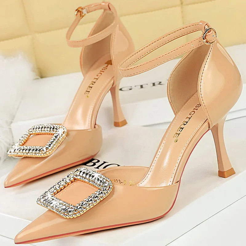 

Туфли BIGTREE женские из лакированной кожи, босоножки на шпильке 8 см, с ремешком на пятке, блестящие, со стразами, заостренный носок, модная свадебная обувь