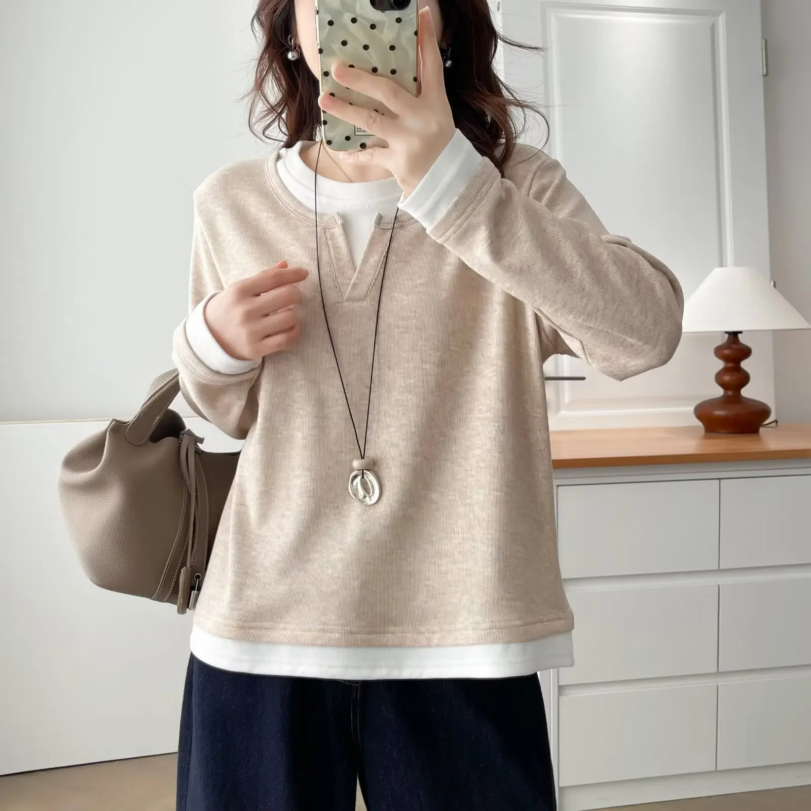 XXXXL Fashion Plus Size Woman Clothing T-Shirt New Autumn And Winter Color Blocking Fake Two Piece Fleece Warm Tops 2533