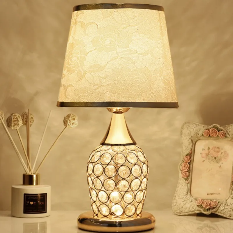 

European-Style Crystal Table Lamp Ins Simple Modern Bedroom Warm Romantic Fashion Creative Decorative Bedside Lamp