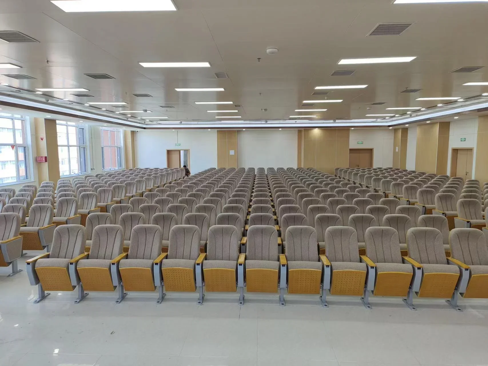 Theater Seats, Manufacturer OEM Sofa Chair Furniture For Auditorium Church Movie Cinema Fabric Modern Commercial Hall