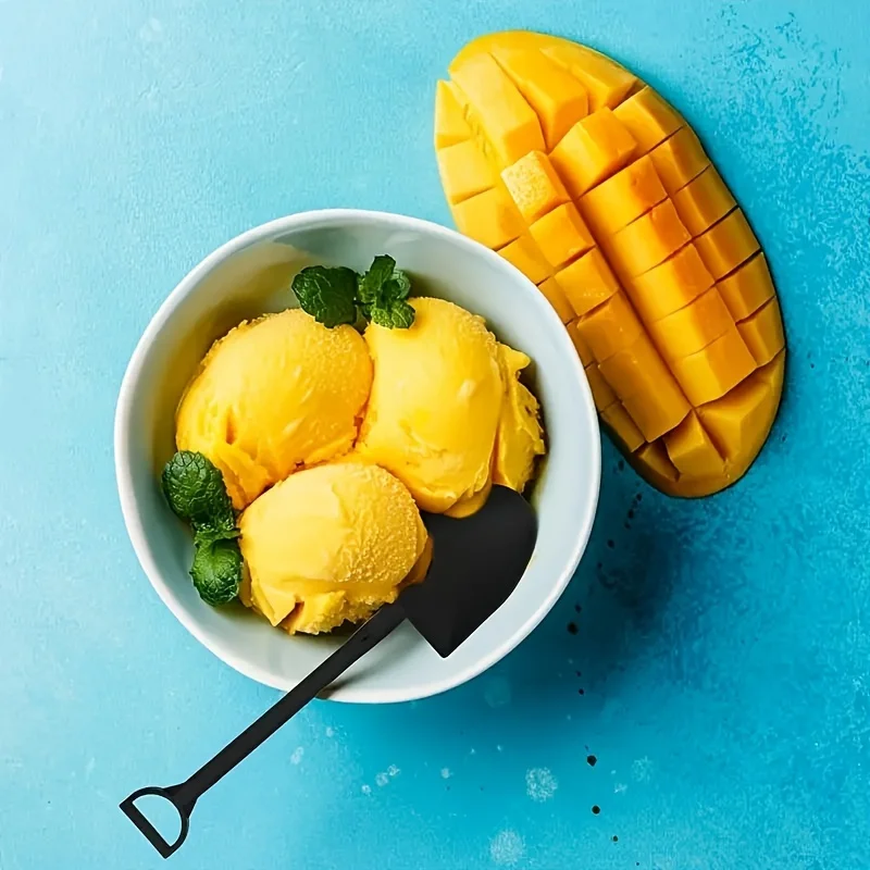 Disposables Cake Dessert Spoon Plastics Shovel Ice Cream Eating Yogurt Spoon Tableware 50/100pcs plastic spoons