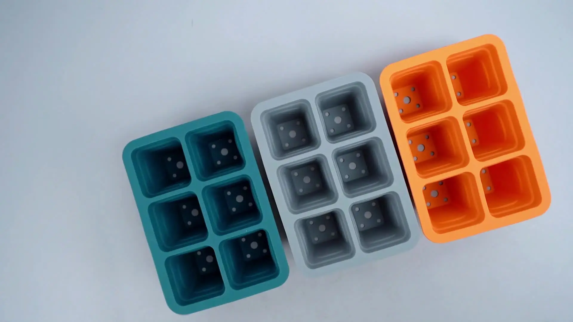 Kit Semi Riutilizzabile 6 Vassoi In Silicone 72 Celle - Semenzaio Con Fori Di Drenaggio Per Germinazione - 5