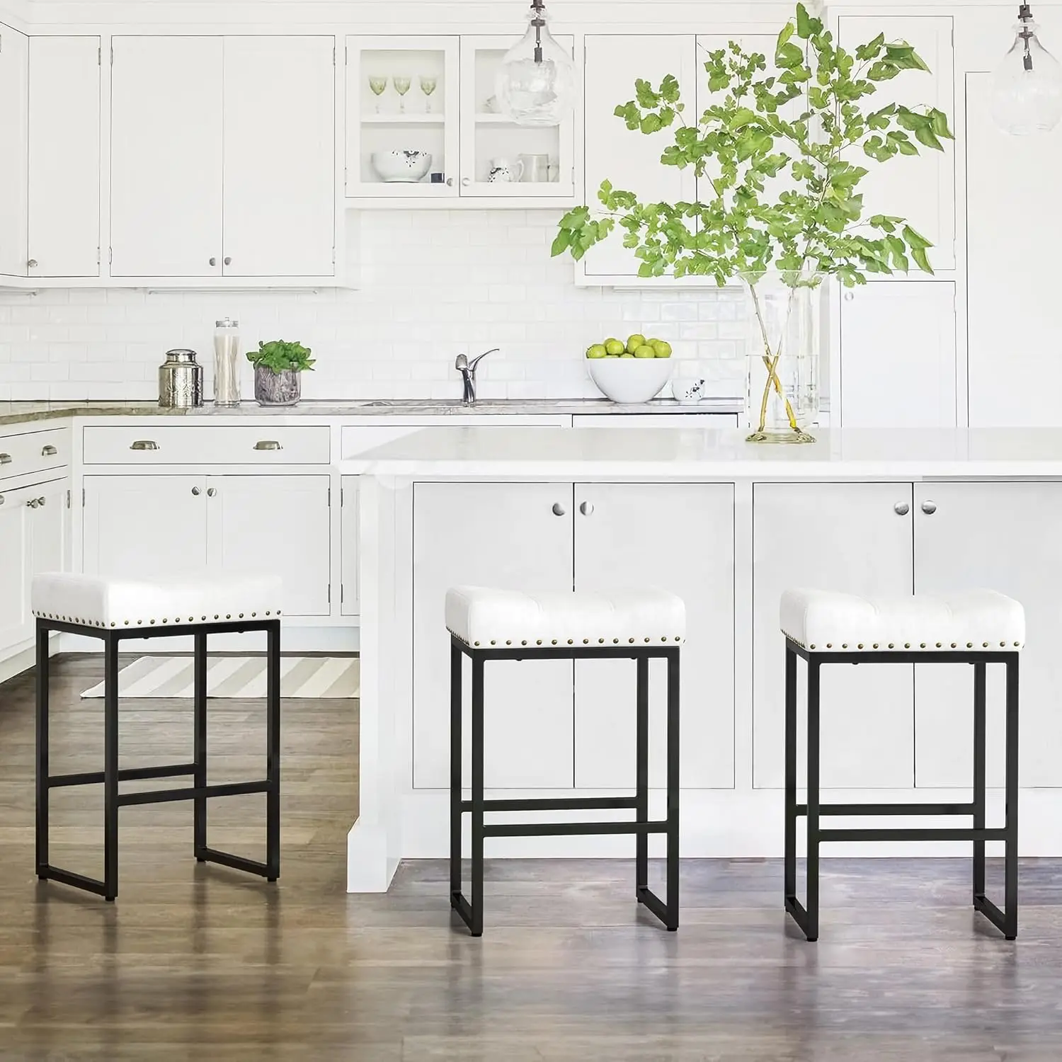 

24 inch square saddle bar stool 3-piece set with black metal legs, suitable for kitchen island counters