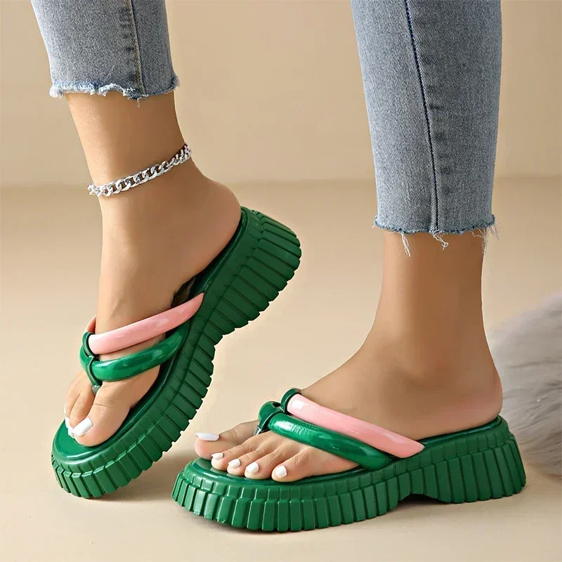 

2024 Summer New Fashion Platform Women Flip Flops Rome Clip Toe Slippers Women Beach Brand Slingback Shoes Ladies Zapatos