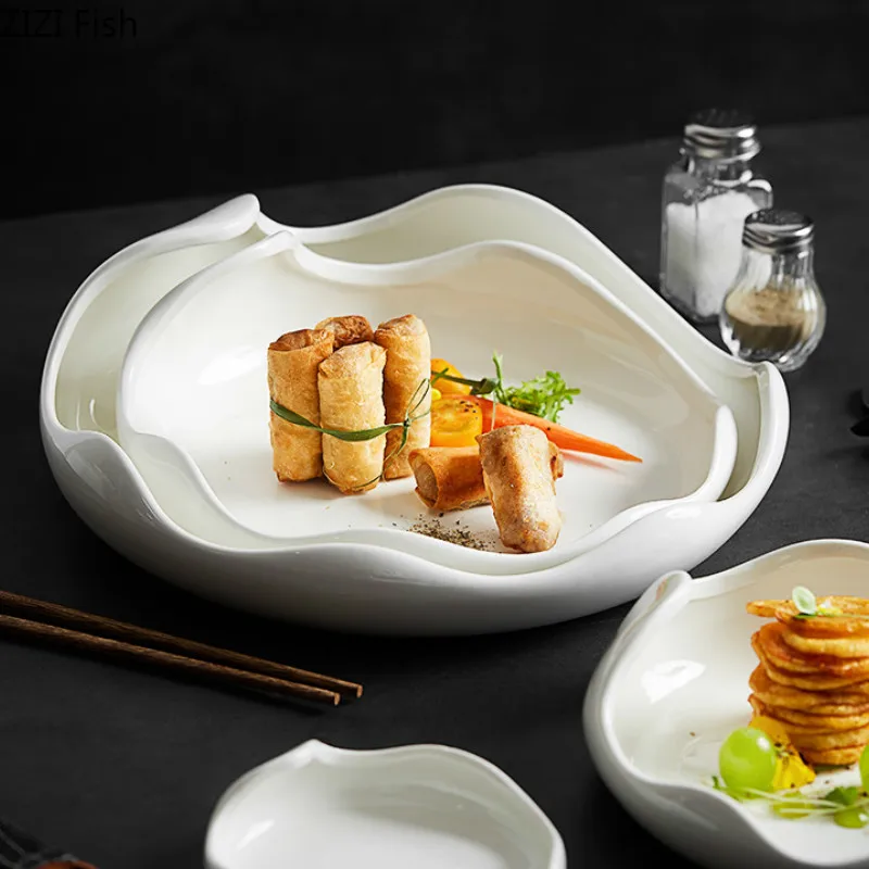 

Japanese White Ceramic Plate Irregular Main Course Steak Cutlery Home Restaurant Kitchen Dishes Decoration Tableware Plate