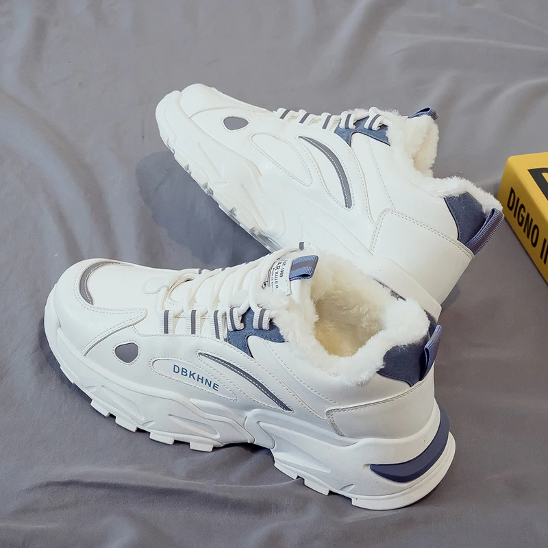 Рисунок 3 - Мужские короткие ботинки с плюшевой подкладкой