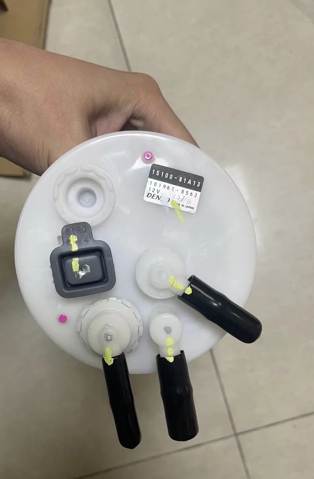 New Genuine OEM Parts Auto Fuel Pump Assy 15100-81833,15100-81A13