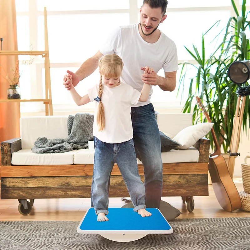 Balance Board Children's Balance Board Yoga Practice Bending Twisting Waist Board Educational Wooden Toy Fitness Exercise Workout Equipment