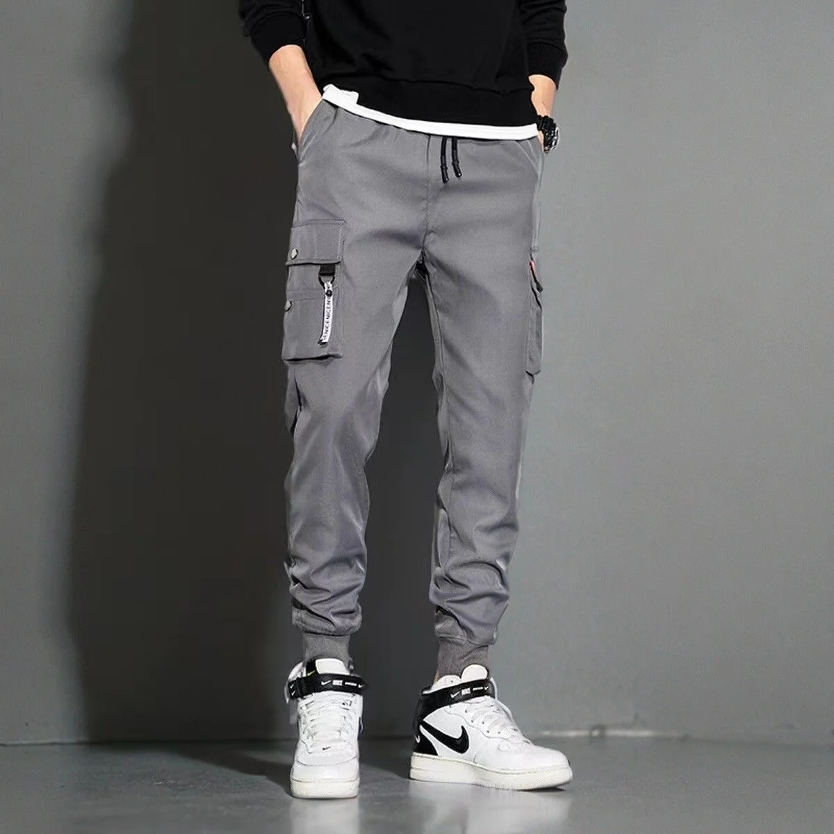 New Summer Ice Thin Men's casual pants Korean version of the trend of fast-drying straight-tube baggy pants