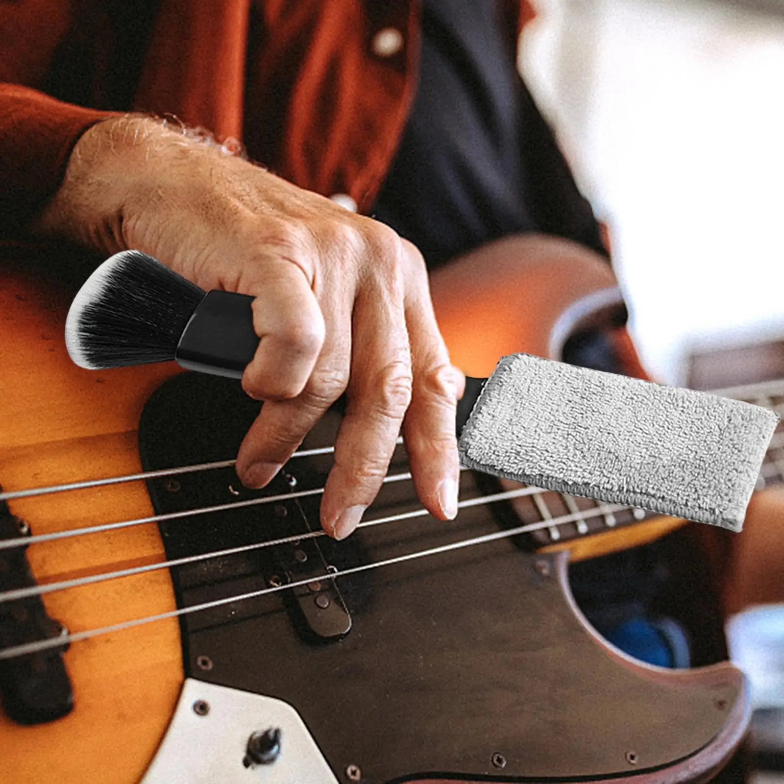 Musical Instrument Cleaning Brush Eletric Guitar Dust Remover Brush Dedusting Brush for Eletric Guitar Ukulele Violin Repair