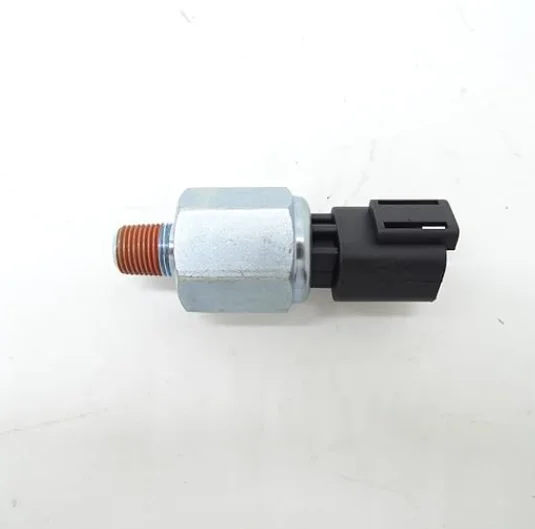 Oil Pressure Sensor 701-80327 for Wheeled Loader 2115 2125 2135 2150 3170 411 416 426 436 701/80327 70180327