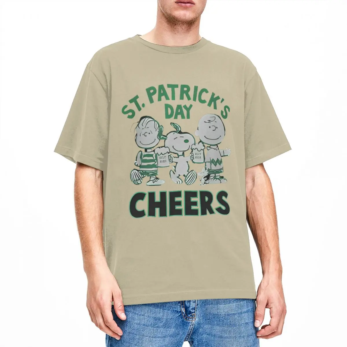 thumbnail image 1 of Camiseta de algodón 100 % divertida para hombre con el lema Y2K de Peanuts, Snoopy, San Patricio y Charlie Brown Cheers, 1 of 5