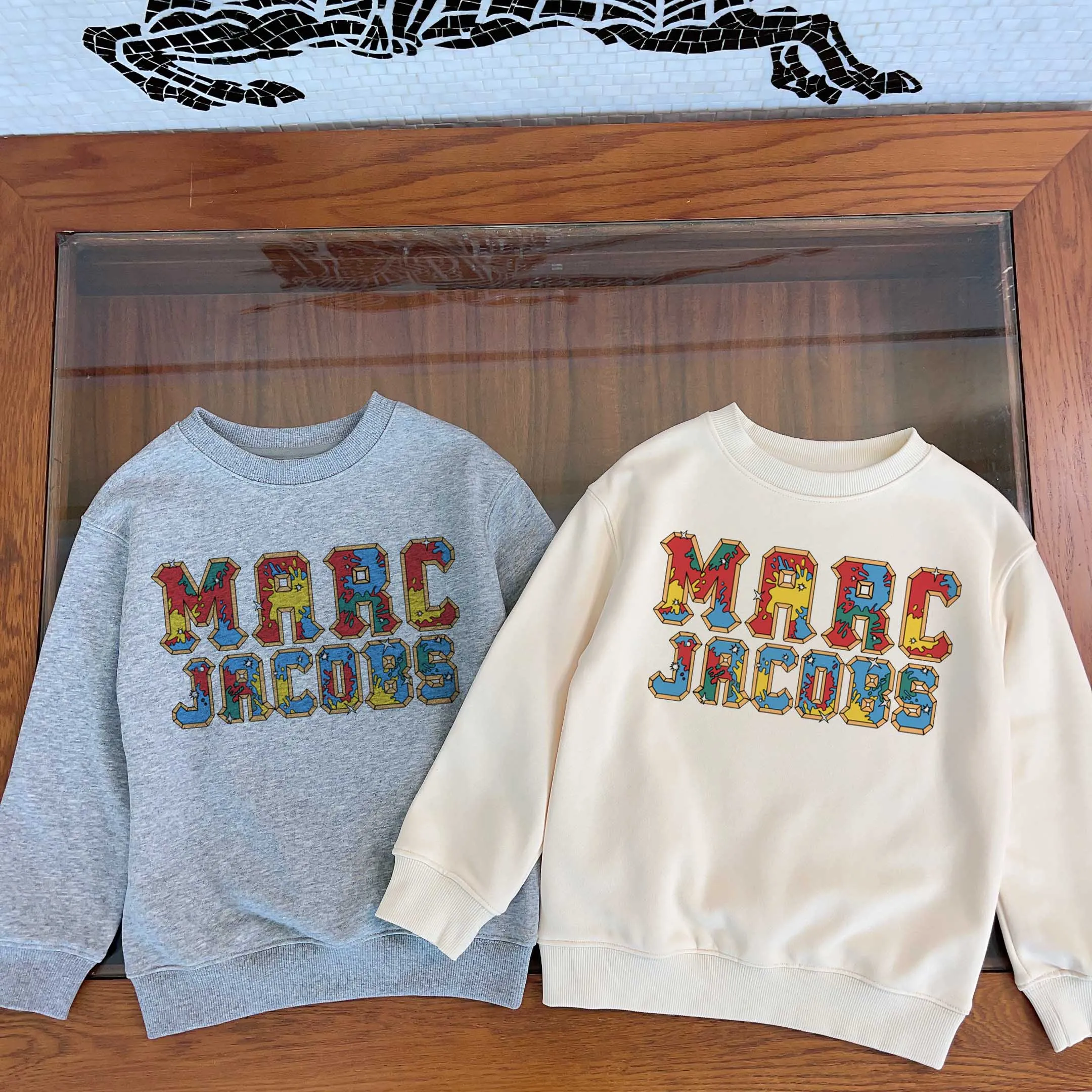 

320G sweater high-end children's clothing 2023 autumn and winter new boys and girls' westernized long sleeved pure cotton sweate