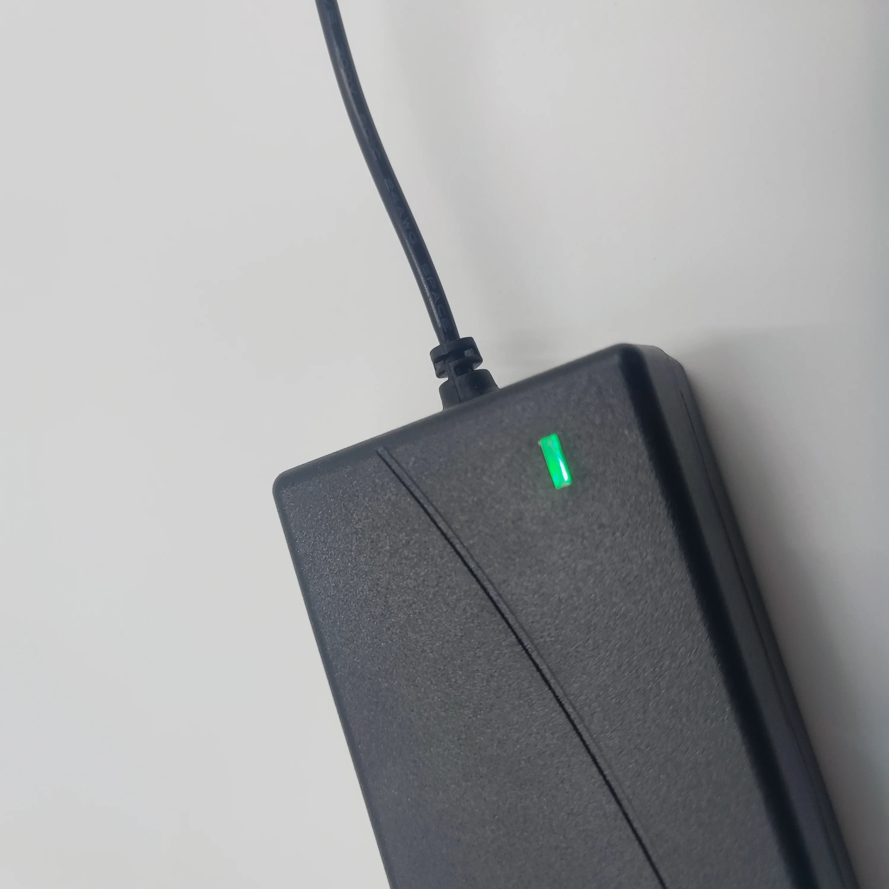 110-240V 21V 1.2ADC Power Tool Charger Battery Charger Power Supply Adapters Use For For Makita 18V Battery