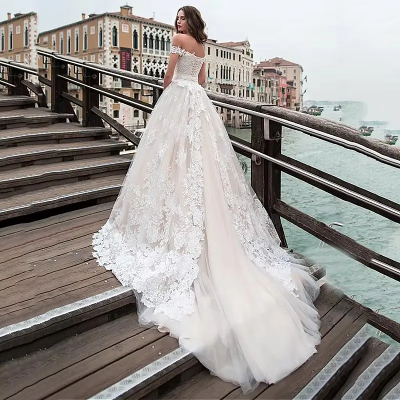 Fantastic Tulle A-line Wedding Dresses Off Shoulder Lace Appliques Princess Boho Wedding Gowns Lace Up Bridal Gown Customized 13 S17b2900d8ba2422ca245dbc859cd9094w