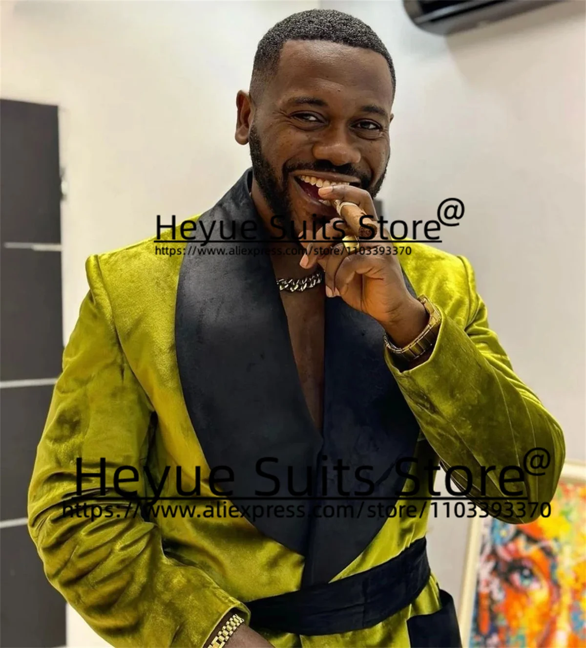 Fashion Olive Velvet Suit Blazer for Men Big Lapel Belt One Button Prom Party Male Clothes Wedding Groom Tuxedos Only One Coat