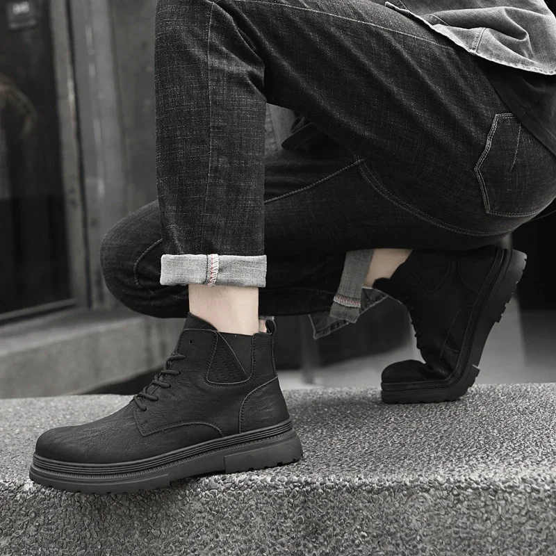 

Outdoor Travel Ankle Boots Warm Plush Men’s Genuine Leather Boots Non-slip Snow Boots Tooling Luxury Brand Walk Boots Footwear