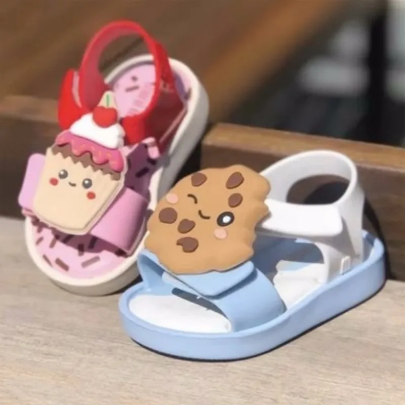 

2023 Melissa New Children's Biscuit Ice Cream Sandals Lightweight Kids' Jelly Plastic Sandals Girls' Boys' Beach Shoes MN070