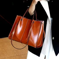 Sac à main en cuir femmes sacs de luxe Designers grand sac fourre-tout pour femmes épaule de haute qualité sac en cuir véritable sac à main de créateur 1