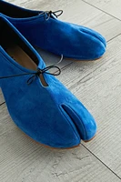 Blue Suede Split-Toe Lace-Up Flats, Soft Goat Leather Handmade Shoes, Retro Minimalist Casual Style - Image 4