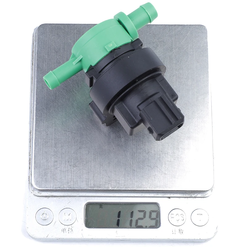 Carbon Canister Solenoid Valve 0004708793 For 2007-2011 Mercedes C200 W204 A0004708793