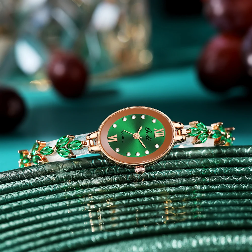 Luxury Oval Shaped Ladies Watches Crystal Alloy Bracelet 30M Water Resistance Small Quartz Wrist Watch for Women Accessories