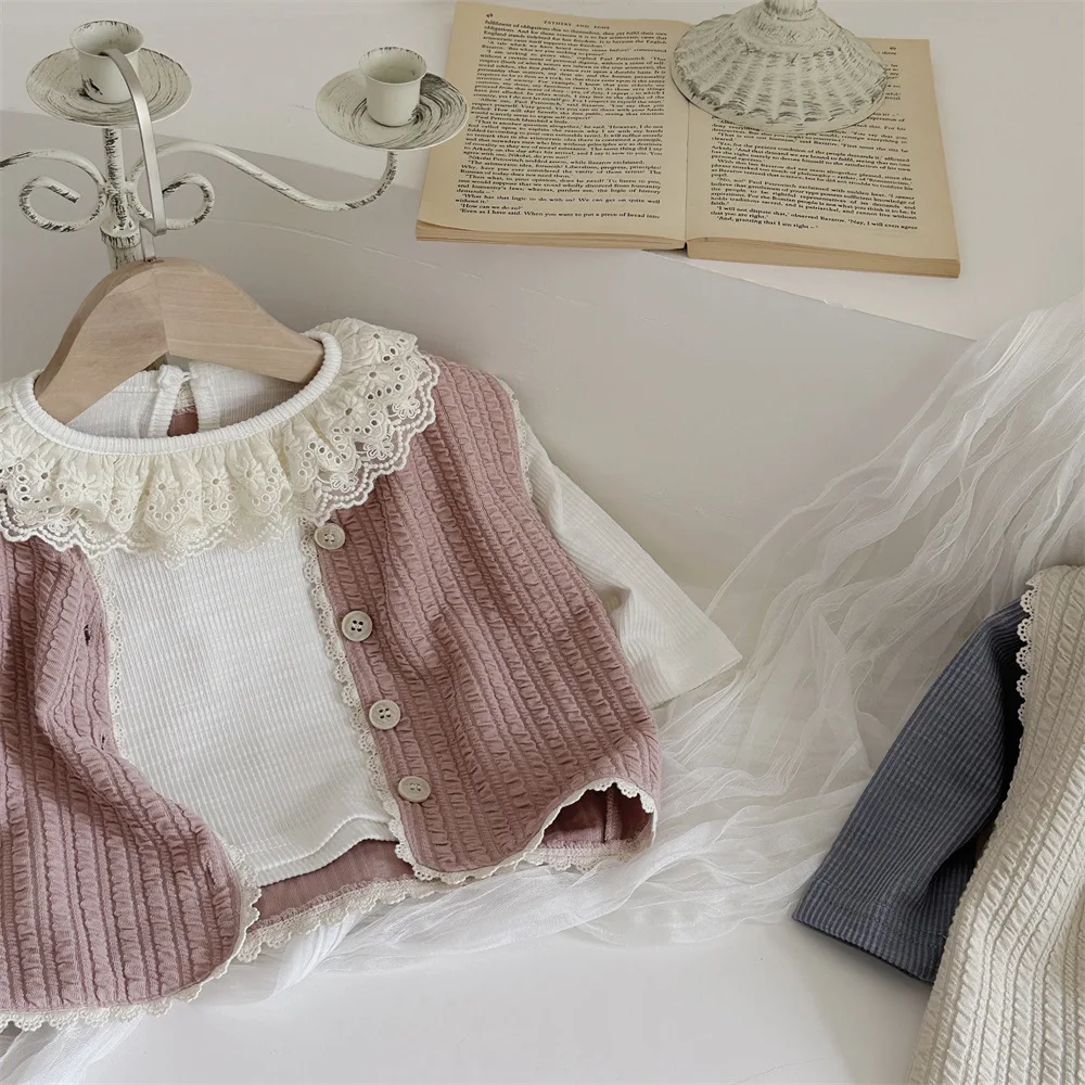 Description Picture 6 of item2025 Autumn New Baby Girl Sleeveless Vest Newborn Infant Cotton Cardigan Toddler Lace Vest Coat Baby Solid Clothes 0-24M