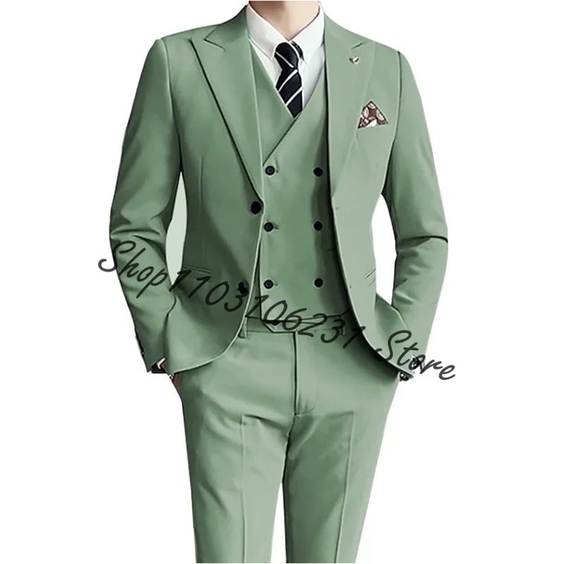 Рисунок 2 - Мужские модные костюмы из 3 предметов