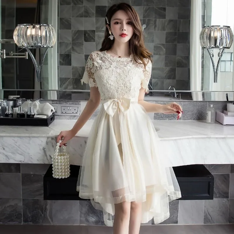 

Ladies A-Line Dresses Medium Length Summer Fashion French Gentle White Halter Fishtail Dress Women Lace Temperament Debutante