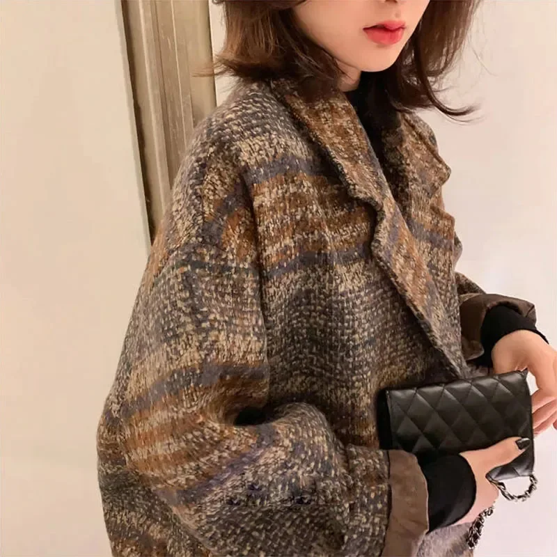

Women Winter Korean Style Woolen Plaid Jacket Tweed Vintage Loose Female Coat Slim Double Breasted Lapel Spliced Button Overcoat