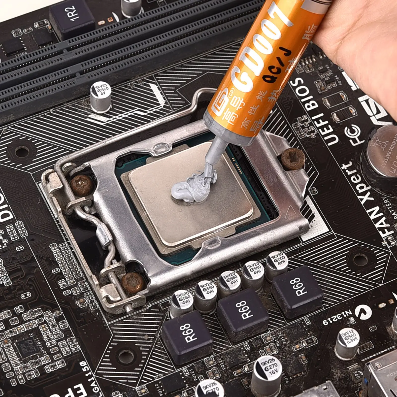 Thermally Conductive Silicone Paste Silicone Plaster Heat Sink Compound GD007 Thermal Paste Electronic Components thermal paste