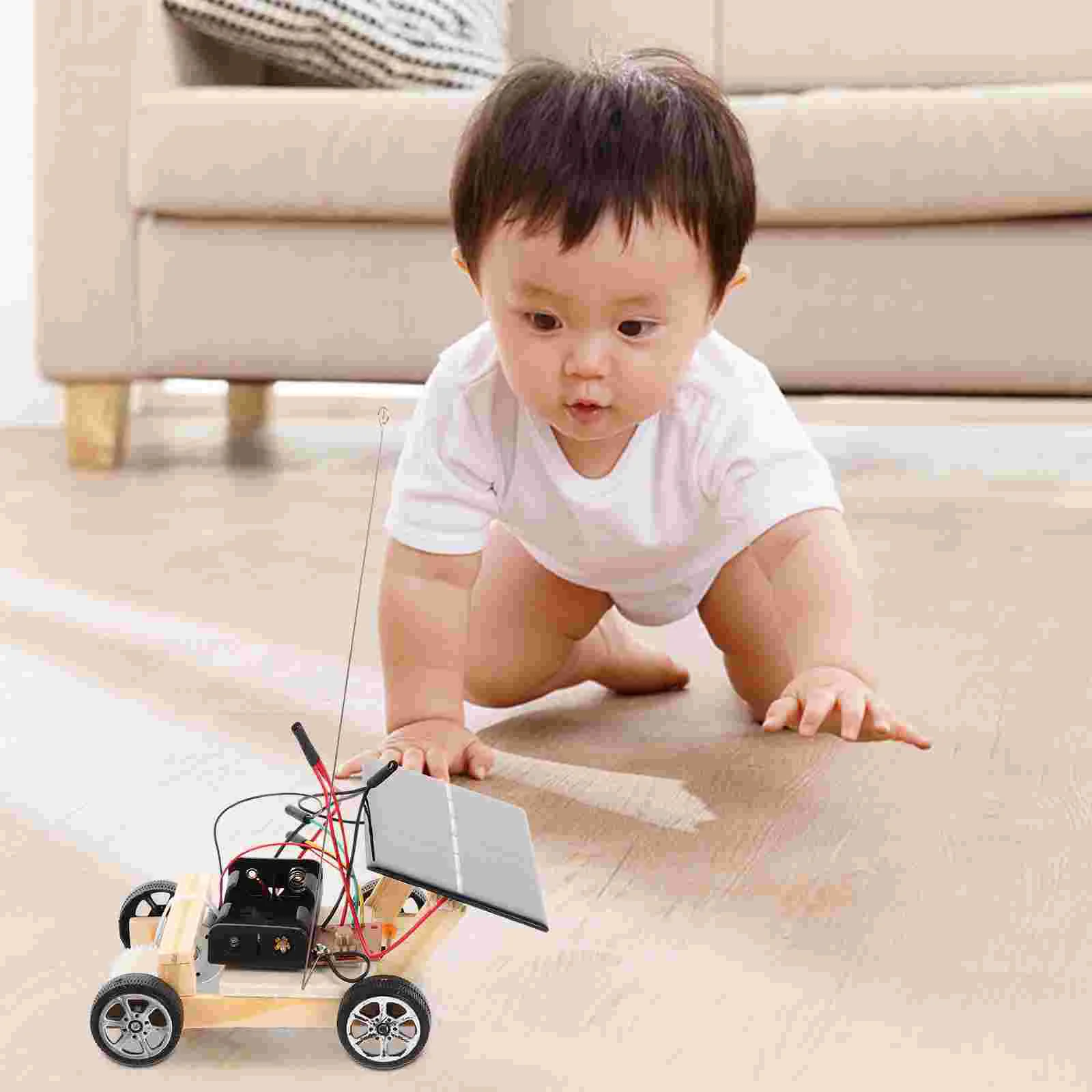 

Детский деревянный пазл на солнечной батарее